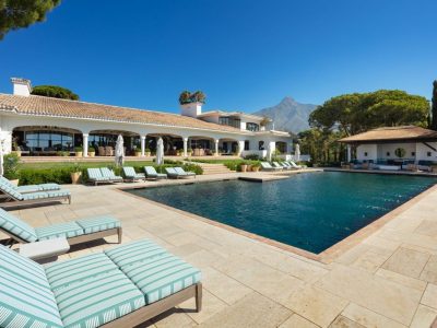 Villa te koop in Nagüeles-Milla de Oro, Marbella, Málaga (Spanje)