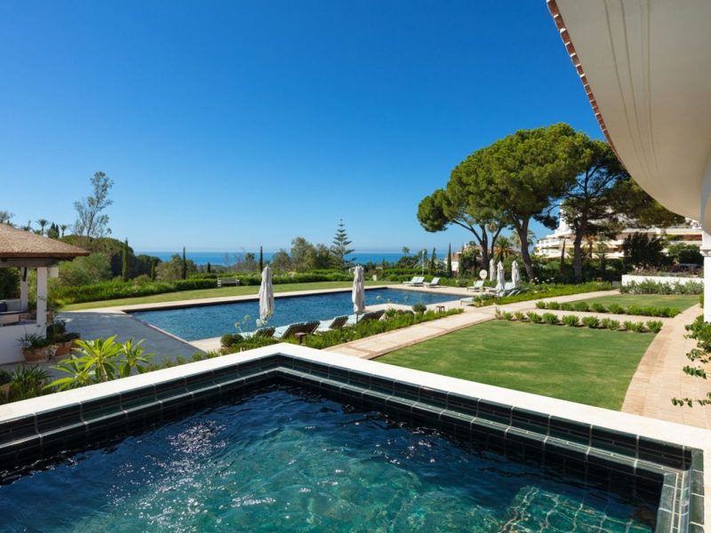 Villa te koop in Nagüeles-Milla de Oro, Marbella, Málaga (Spanje)