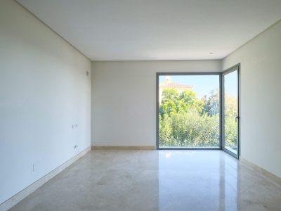 Villa for sale in Los Arqueros-Puerto del Almendro, Benahavís, Málaga (Spain)