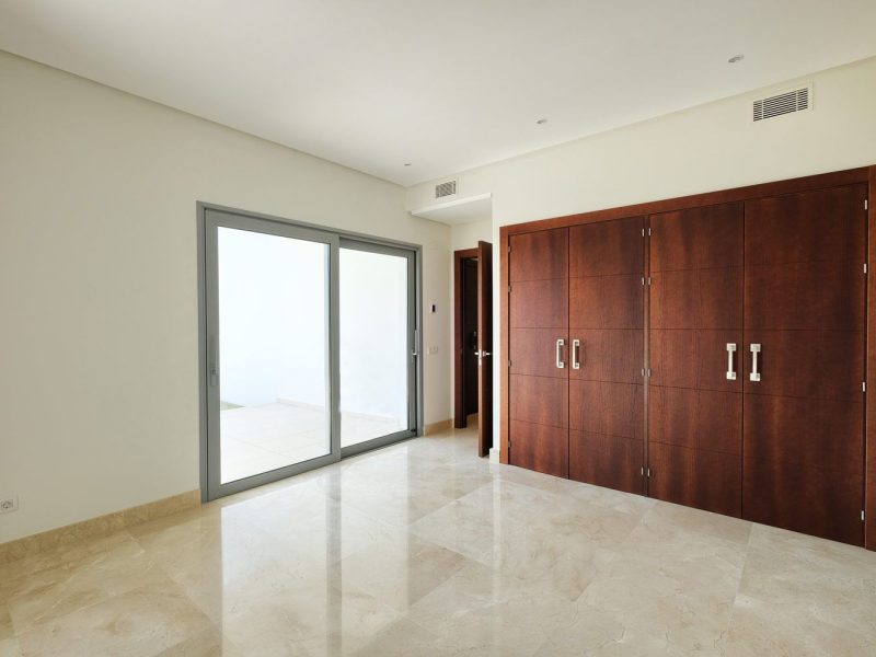 Villa for sale in Los Arqueros-Puerto del Almendro, Benahavís, Málaga (Spain)