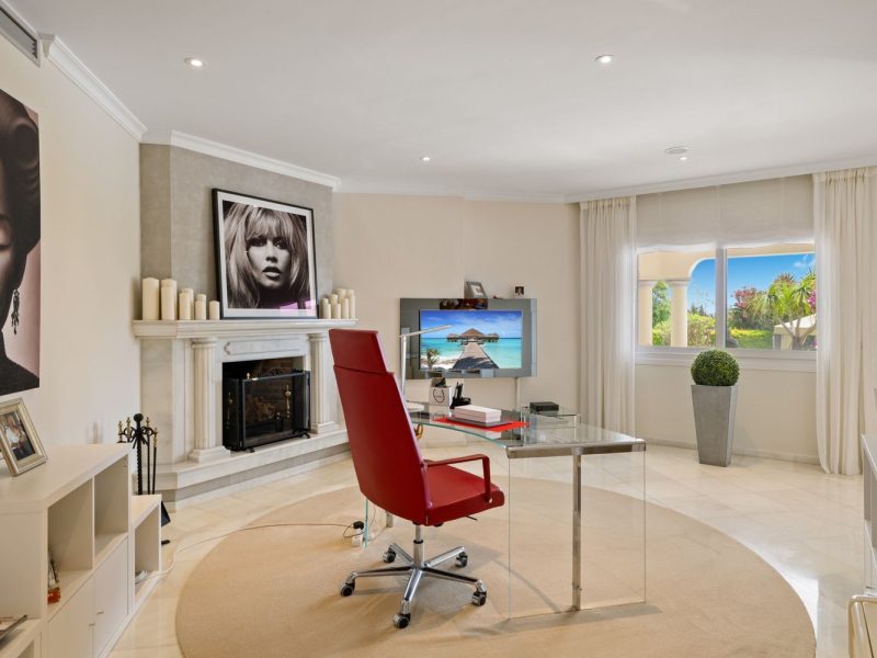 Villa for sale in Nueva Andalucía, Marbella, Málaga (Spain)