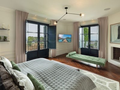 Вила за продажба в Nagüeles-Milla de Oro, Marbella, Málaga (Испания)