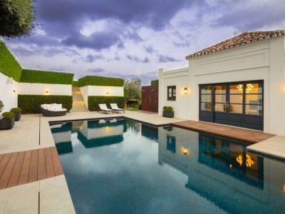 Вила за продажба в Nagüeles-Milla de Oro, Marbella, Málaga (Испания)