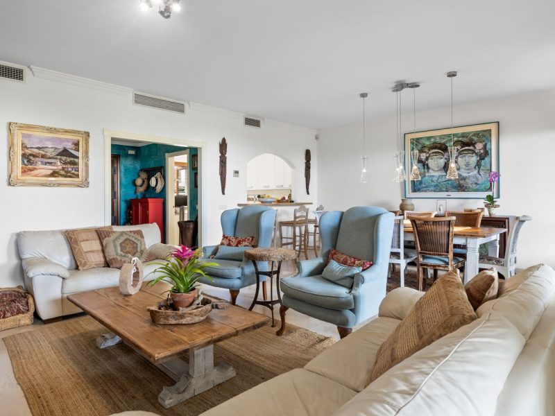 Villa til salg i El Paraíso, Benahavís, Málaga (Spanien)