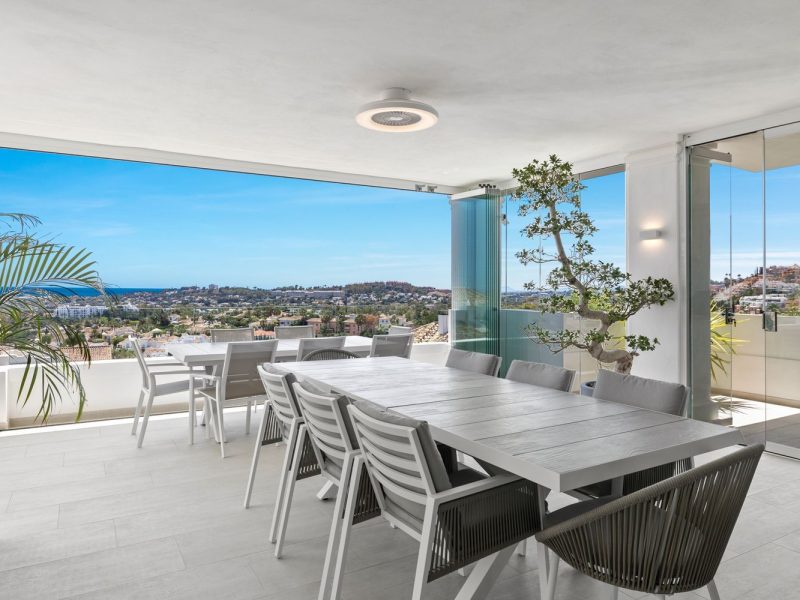 Lejlighed til salg i Nueva Andalucía, Marbella, Málaga (Spanien)