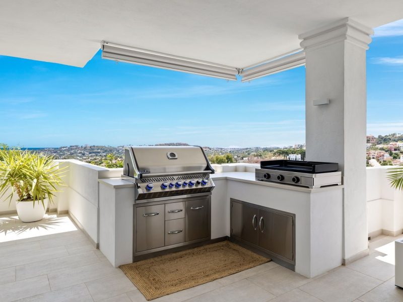 Lejlighed til salg i Nueva Andalucía, Marbella, Málaga (Spanien)