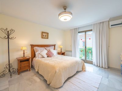 Villa til salgs i San Pedro de Alcántara, Marbella, Málaga (Spania)