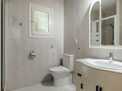 Villa til salgs i Nueva Andalucía, Marbella, Málaga (Spania)