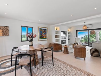 Villa for sale in Altos de Estepona, Estepona, Málaga (Spain)