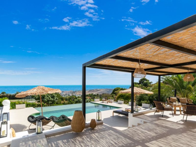 Villa zu verkaufen in Altos de Estepona, Estepona, Málaga (Spanien)