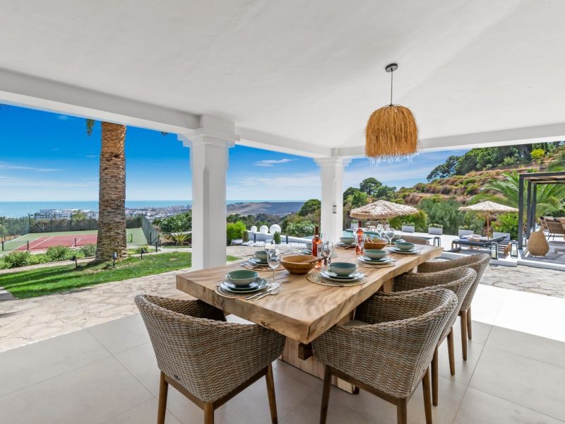 Villa zu verkaufen in Altos de Estepona, Estepona, Málaga (Spanien)