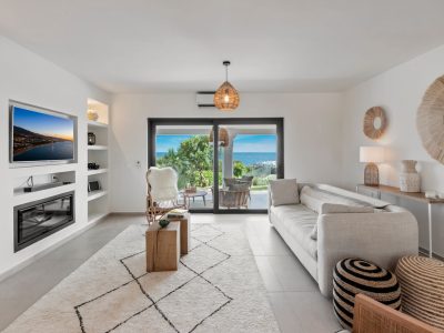 Villa for sale in Altos de Estepona, Estepona, Málaga (Spain)