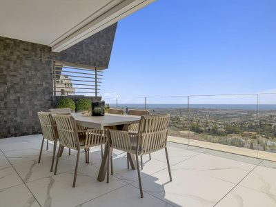 Apartment for sale in La Quinta, Benahavís, Málaga (Spain)