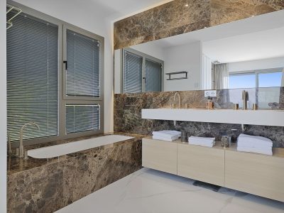 Apartment for sale in La Quinta, Benahavís, Málaga (Spain)