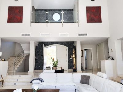 Villa for sale in El Madroñal, Benahavís, Málaga (Spain)