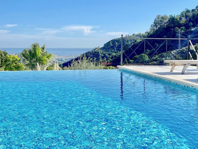 Villa for sale in El Madroñal, Benahavís, Málaga (Spain)