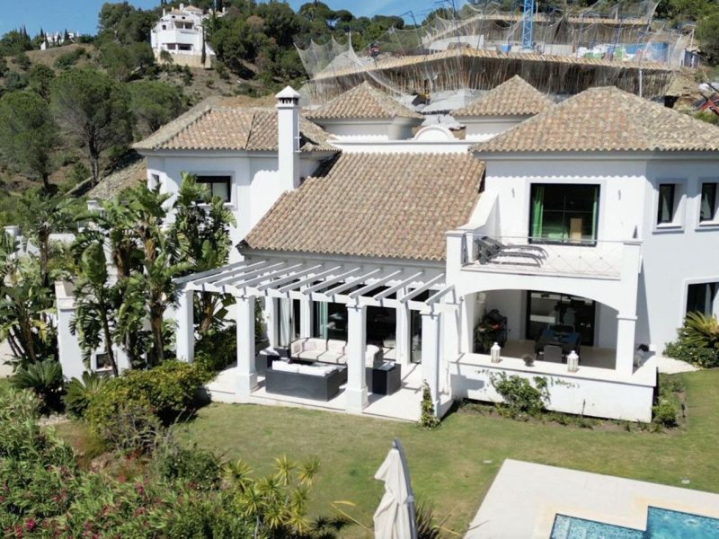 Villa for sale in El Madroñal, Benahavís, Málaga (Spain)