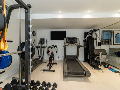 Villa for sale in Benamara - Atalaya, Estepona, Málaga (Spain)