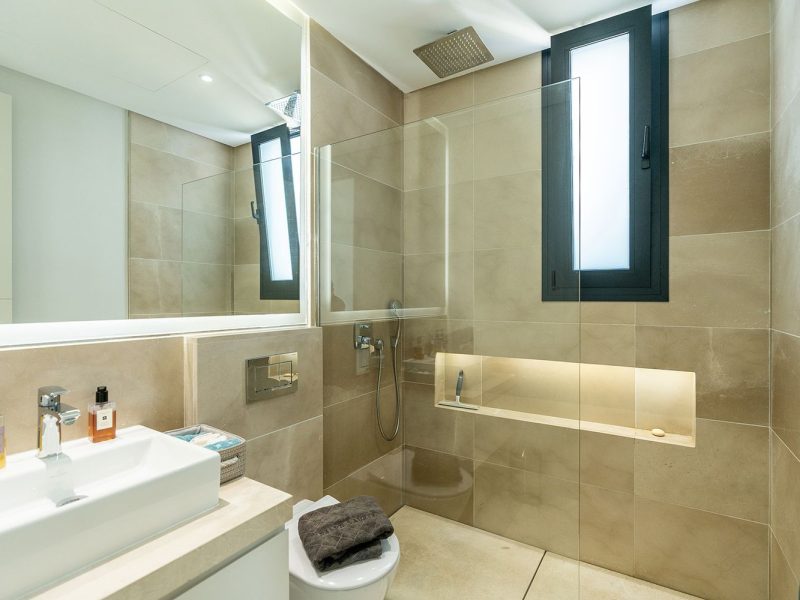 Villa for sale in Benamara - Atalaya, Estepona, Málaga (Spain)