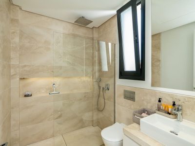 Villa for sale in Benamara - Atalaya, Estepona, Málaga (Spain)