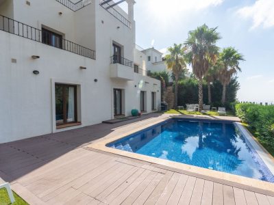 Huvila myynnissä Benahavís, Benahavís, Málaga (Espanja)