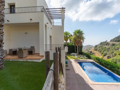 Huvila myynnissä Benahavís, Benahavís, Málaga (Espanja)