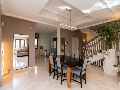 Huvila myynnissä Benahavís, Benahavís, Málaga (Espanja)