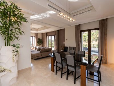 Huvila myynnissä Benahavís, Benahavís, Málaga (Espanja)