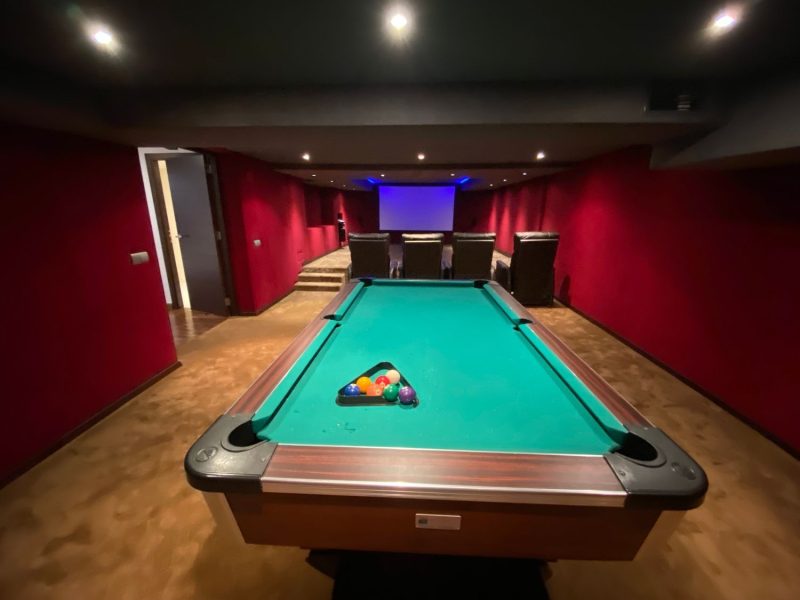 Villa til salg i Nueva Andalucía, Marbella, Málaga (Spanien)