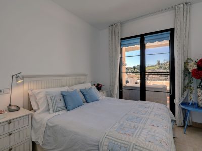 Appartement te koop in Los Arqueros-Puerto del Almendro, Benahavís, Málaga (Spanje)