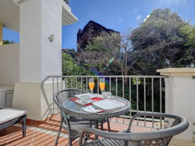 Appartement te koop in Los Arqueros-Puerto del Almendro, Benahavís, Málaga (Spanje)