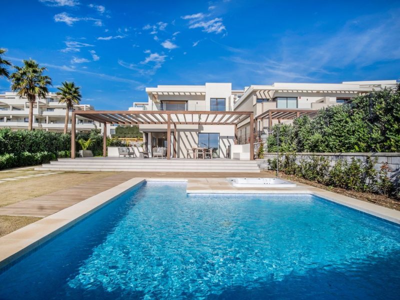 Villa for sale in Selwo, Estepona, Málaga (Spain)