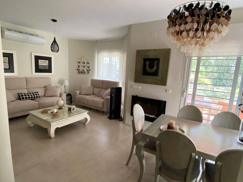 Villa for sale in El Pinar - Palacio de Congresos, Torremolinos, Málaga (Spain)