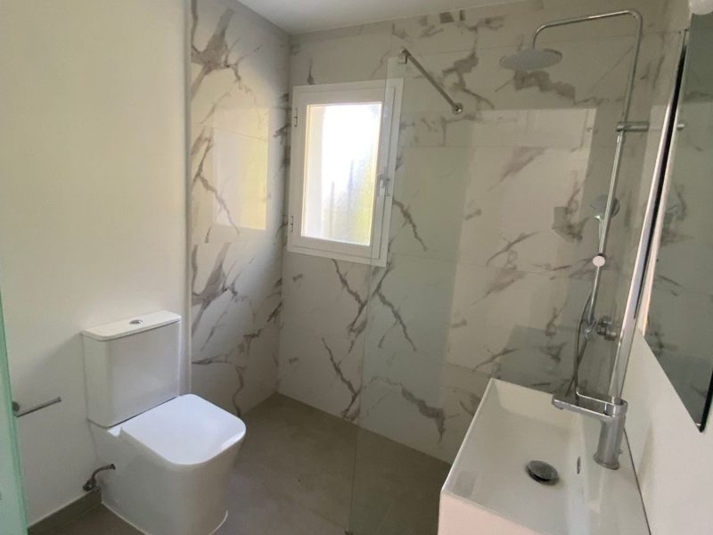 Villa til salgs i Rio Real-Los Monteros, Marbella, Málaga (Spania)