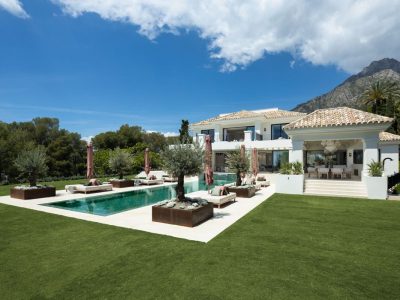 Villa til salgs i Nagüeles-Milla de Oro, Marbella, Málaga (Spania)
