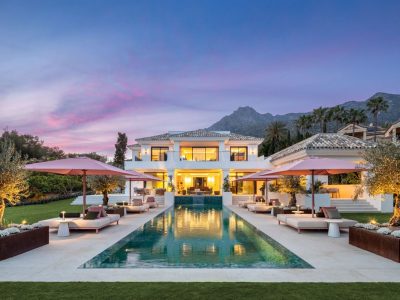 Villa til salgs i Nagüeles-Milla de Oro, Marbella, Málaga (Spania)