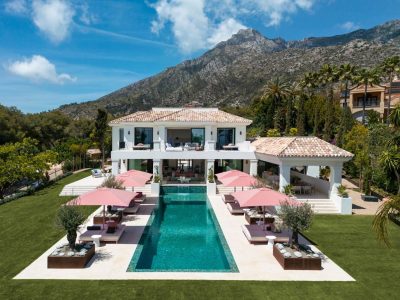 Villa til salgs i Nagüeles-Milla de Oro, Marbella, Málaga (Spania)