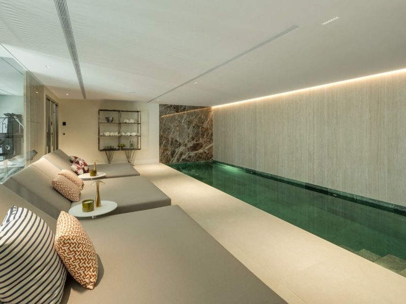 Вилла на продажу в Nagüeles-Milla de Oro, Марбелья, Малага (Испания)