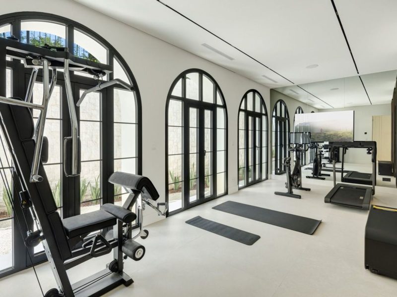 Вилла на продажу в Nagüeles-Milla de Oro, Марбелья, Малага (Испания)