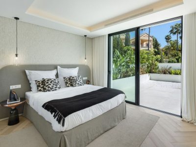 Villa til salgs i Nagüeles-Milla de Oro, Marbella, Málaga (Spania)