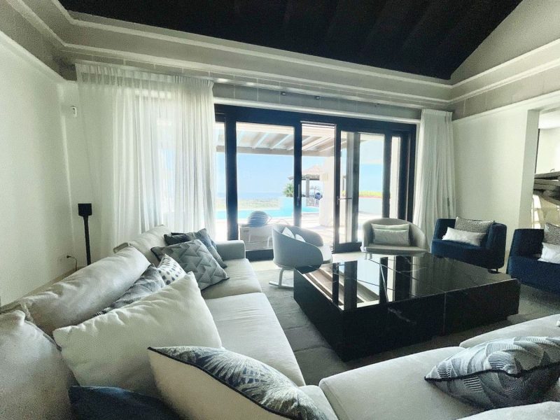 Huvila myynnissä Los Flamingosissa, Benahavísissa, Málagassa (Espanja)