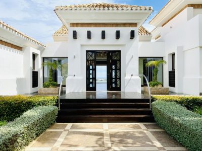 Huvila myynnissä Los Flamingosissa, Benahavísissa, Málagassa (Espanja)