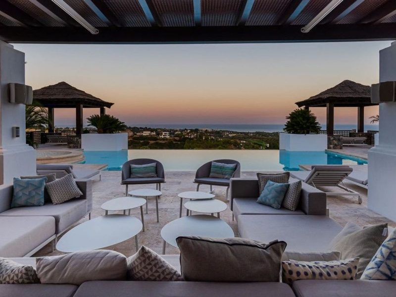 Huvila myynnissä Los Flamingosissa, Benahavísissa, Málagassa (Espanja)