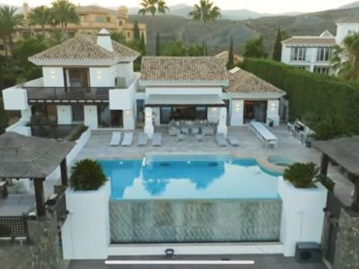 Huvila myynnissä Los Flamingosissa, Benahavísissa, Málagassa (Espanja)