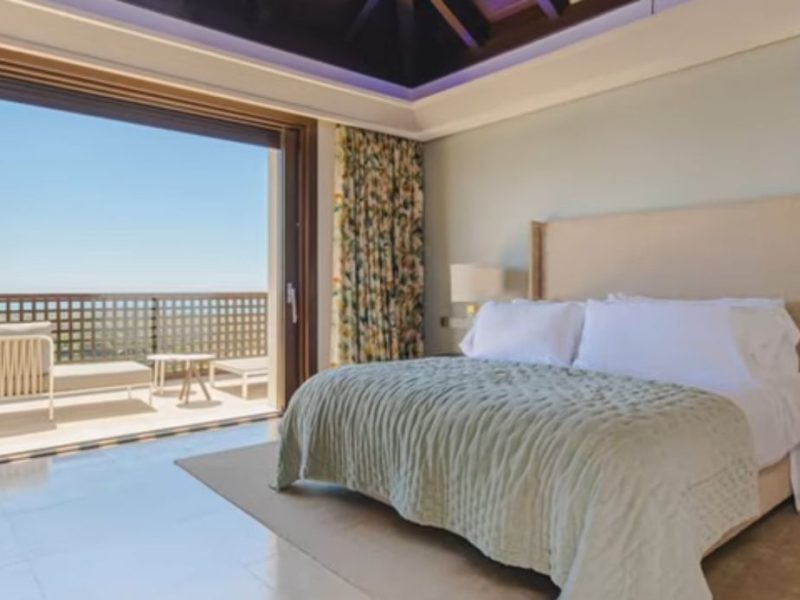 Huvila myynnissä Los Flamingosissa, Benahavísissa, Málagassa (Espanja)