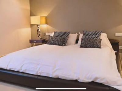 Huvila myynnissä Los Flamingosissa, Benahavísissa, Málagassa (Espanja)