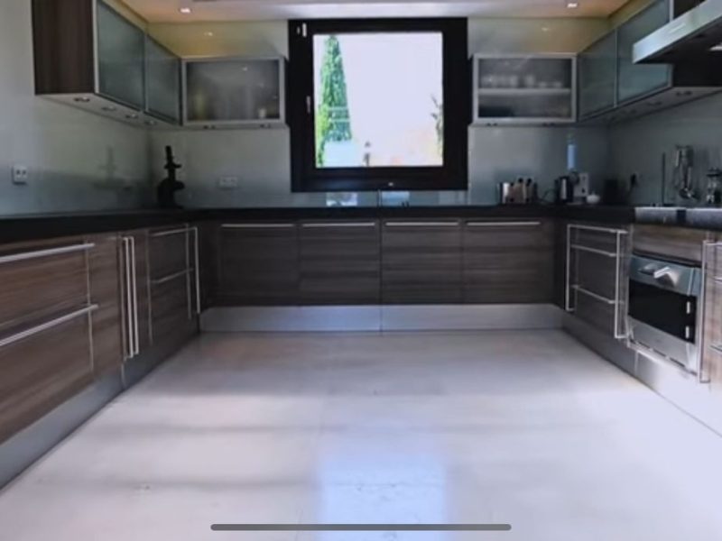 Huvila myynnissä Los Flamingosissa, Benahavísissa, Málagassa (Espanja)