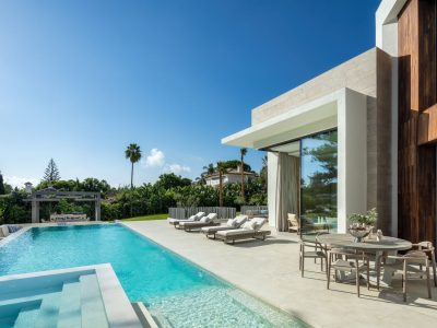 Villa til salgs i Nueva Andalucía, Marbella, Málaga (Spania)