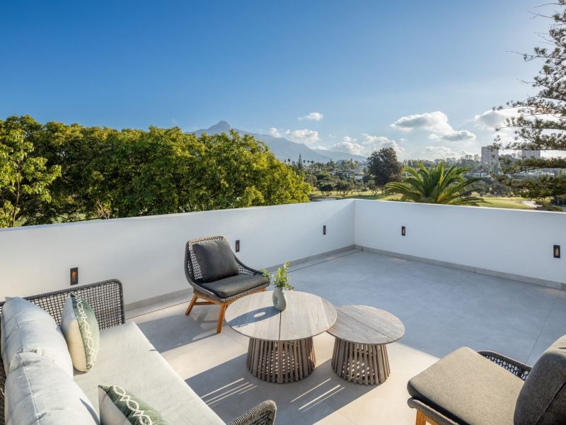 Villa til salgs i Nueva Andalucía, Marbella, Málaga (Spania)