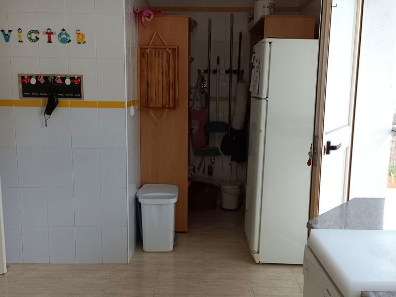 Villa te koop in Playa Bahía Dorada, Estepona, Málaga (Spanje)